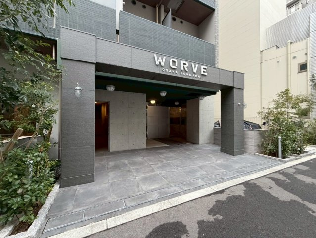 WORVE大阪本町のエントランス