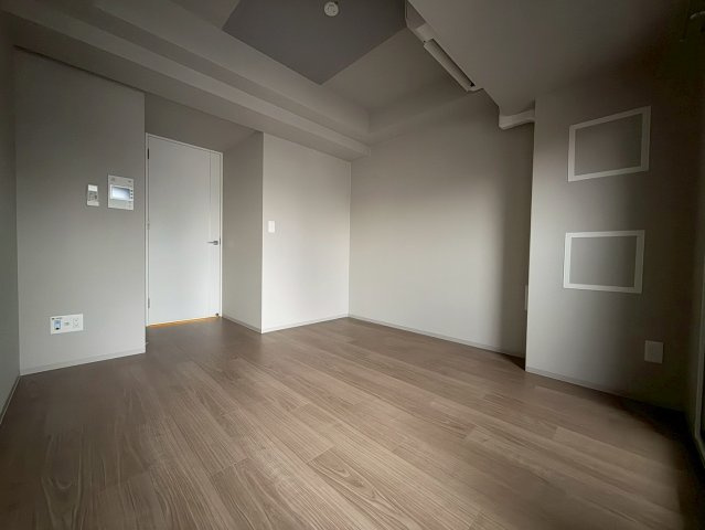 WORVE大阪本町の洋室