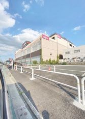 ベルクス足立神明店まで1559m