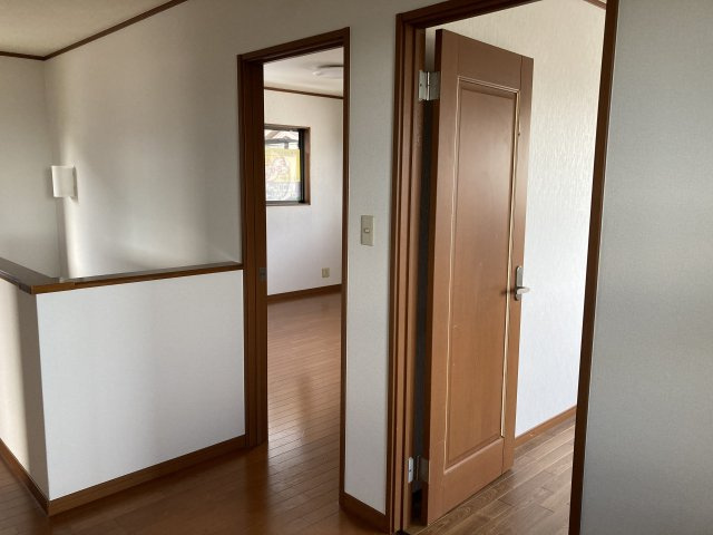 大字小串　２階建て　4SLDKの内装