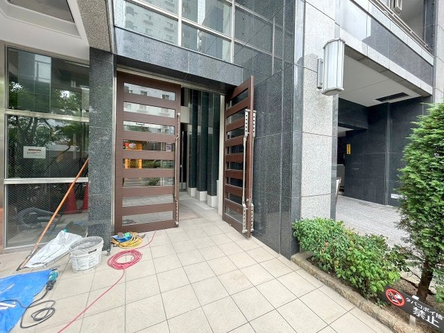 エステムコート新大阪6エキスプレイスのエントランス