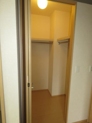 セータサクラーレの収納|ウォークインクローゼット