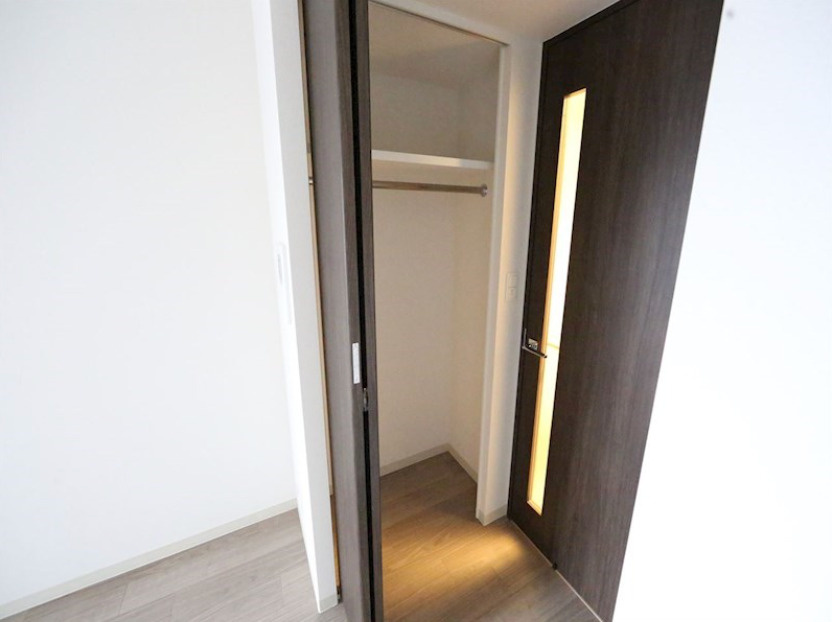 名古屋市昭和区福江１丁目の賃貸マンションの収納