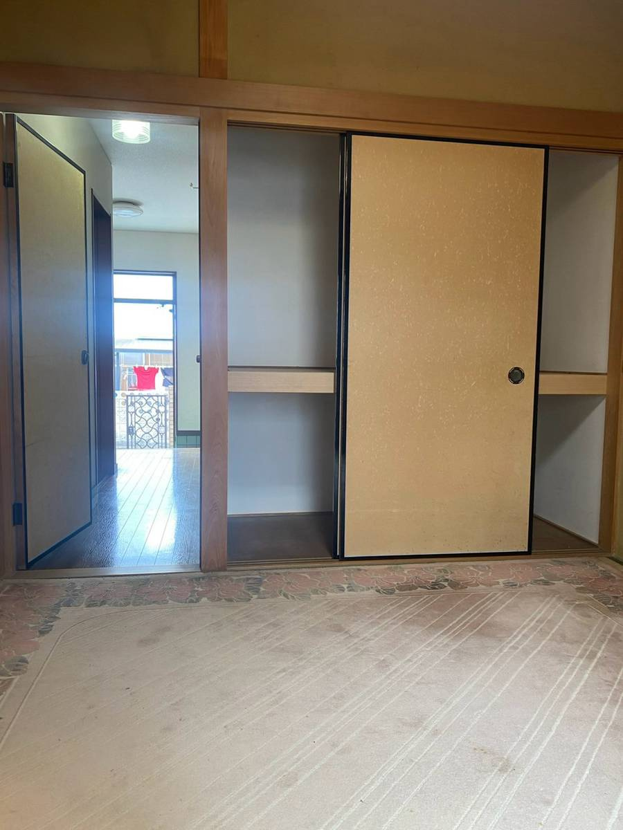 岩出市岡田　中古戸建の和室