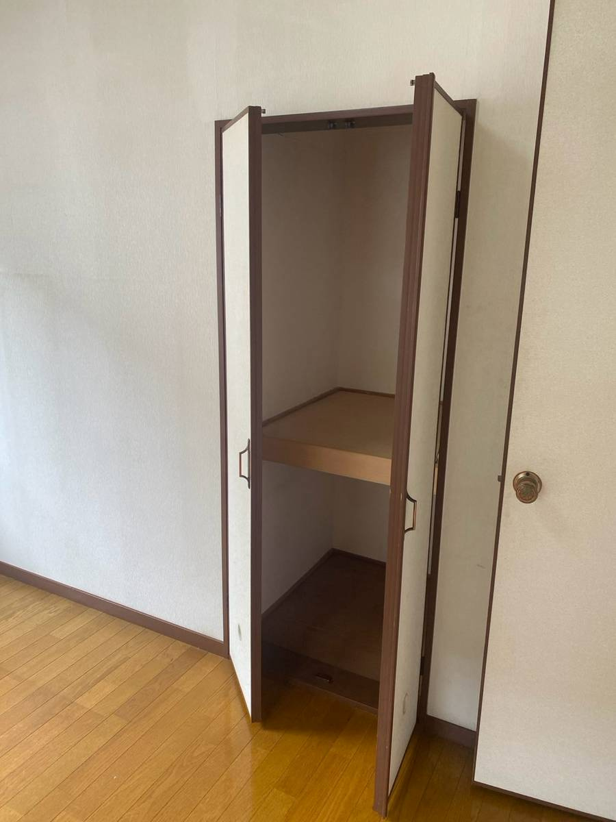 岩出市岡田　中古戸建の収納