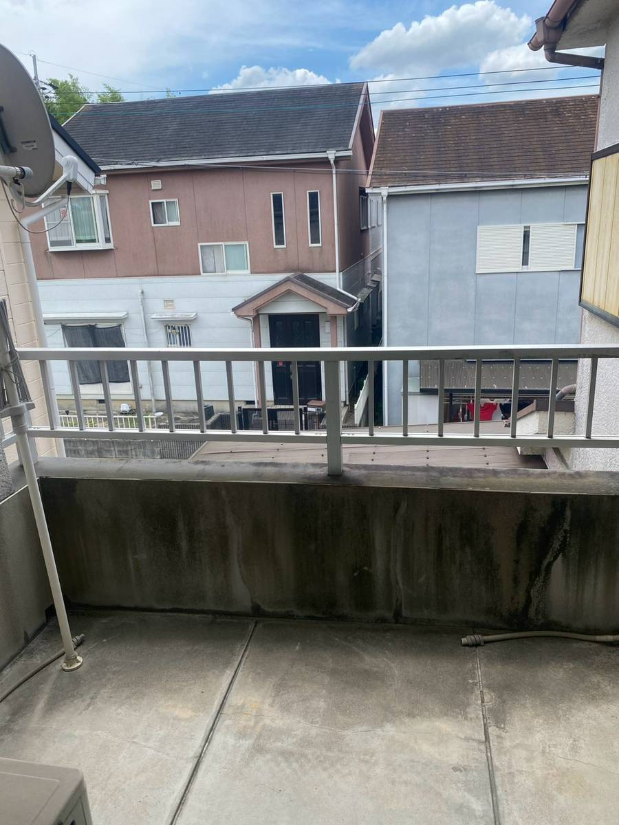 岩出市岡田　中古戸建のバルコニー