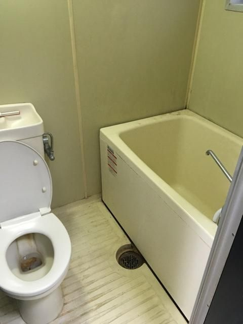 コーポいつきの浴室