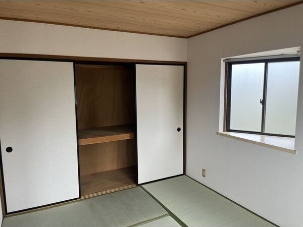 ロアール赤池の和室