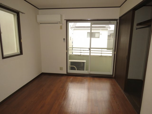 メゾン志藤Bの洋室