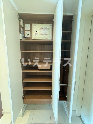 プラウドタワー神戸県庁前の収納