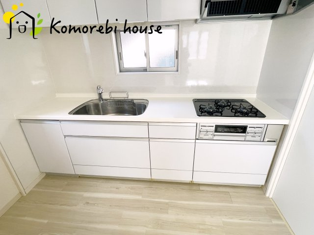 さいたま市西区大字佐知川　中古戸建のキッチン|キッチンでお料理をお楽しみください