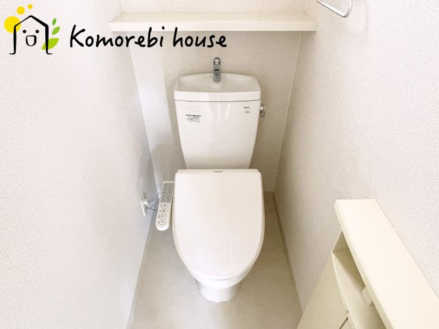 さいたま市西区大字佐知川　中古戸建のトイレ