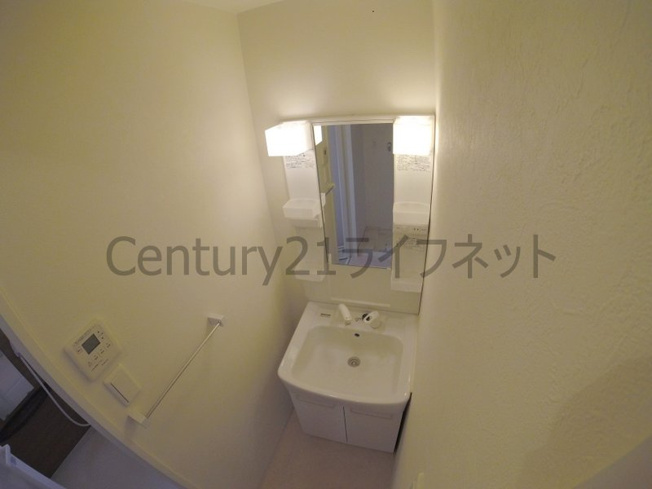  | NORTH　VILLAGE　BIRTH 　PLACE　本館　