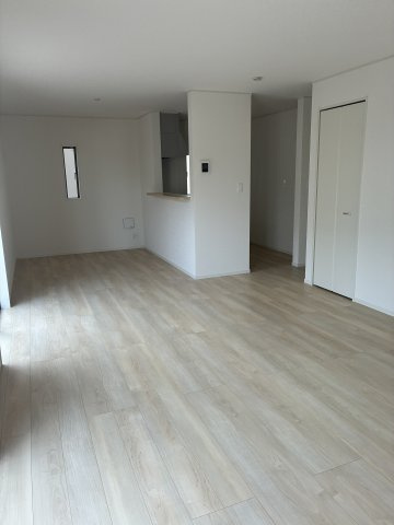 山陽小野田市赤崎　第２-１号地の居間・リビング