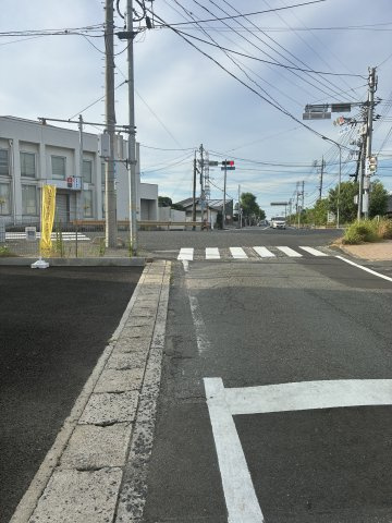 山陽小野田市赤崎　第２-１号地の前面道路含む現地写真