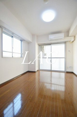 【居間・リビング】 | メゾン・ドゥ・フジ大宮 | 洋室のお部屋です。