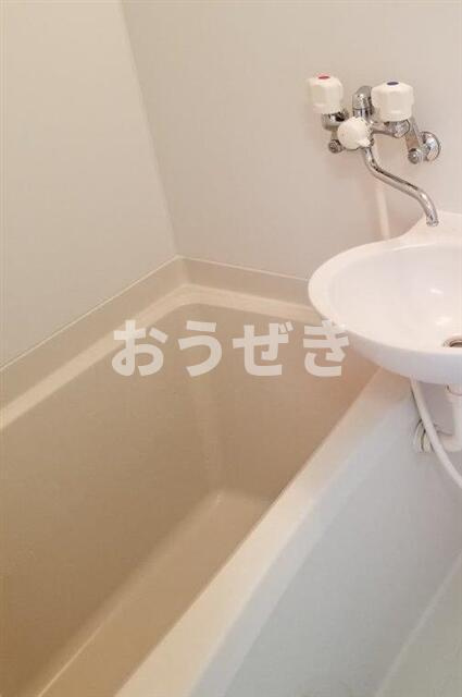 リブリー本牧の浴室