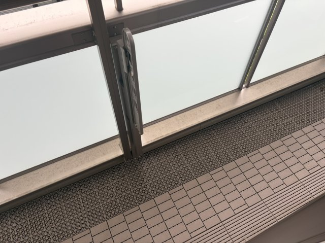 【バルコニー】