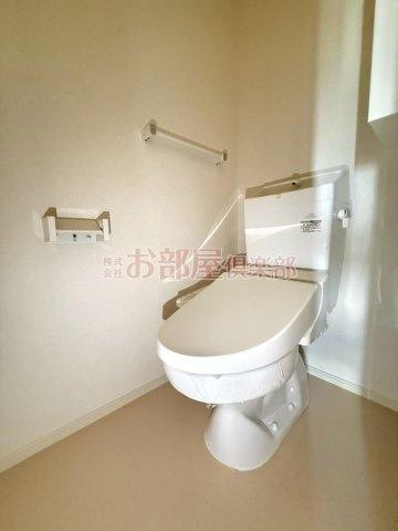 リヴェール恋町 Ⅰのトイレ|ゆったりとした空間のトイレです