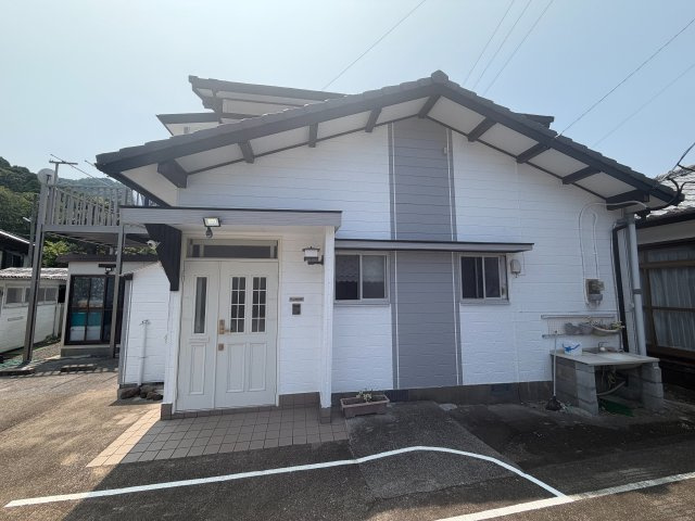 佐伯市鶴見 4LDK 中古一戸建て