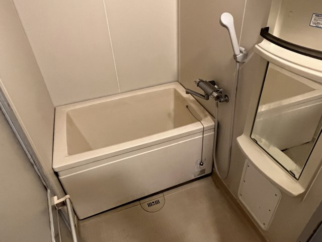 キャッスル高根ＫＯの浴室