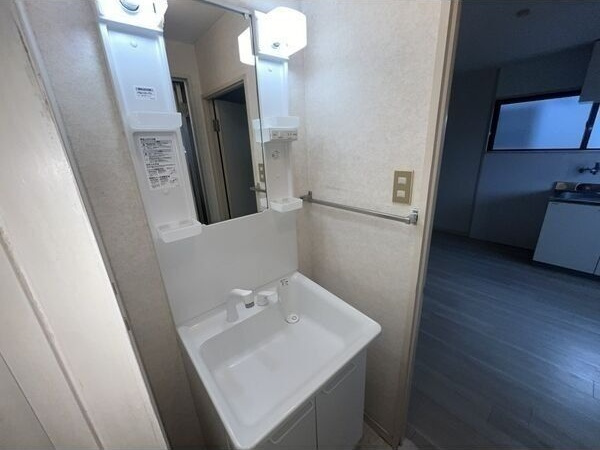 箕ノ手ハイツBの洗面所