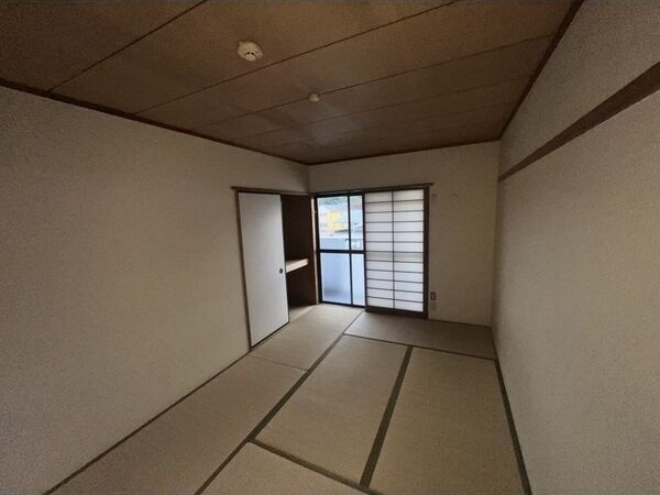 箕ノ手ハイツBの和室