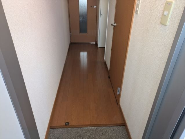 【玄関】 | レオパレススカイドリーム長土呂
