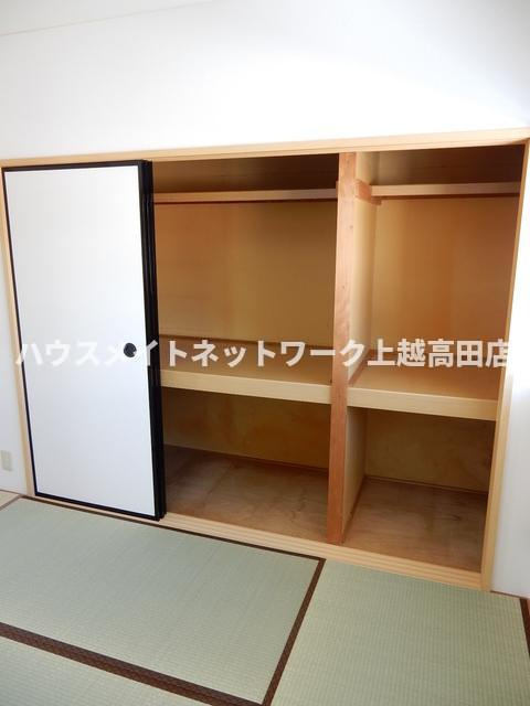 ウイングヒルズＢ棟の収納|和室収納