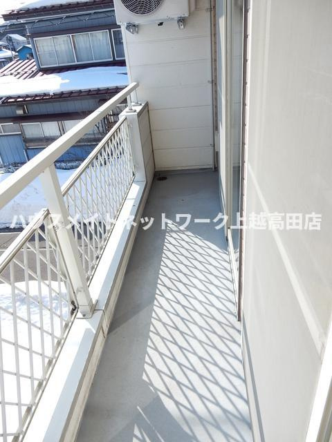 ウイングヒルズＢ棟のバルコニー|バルコニー