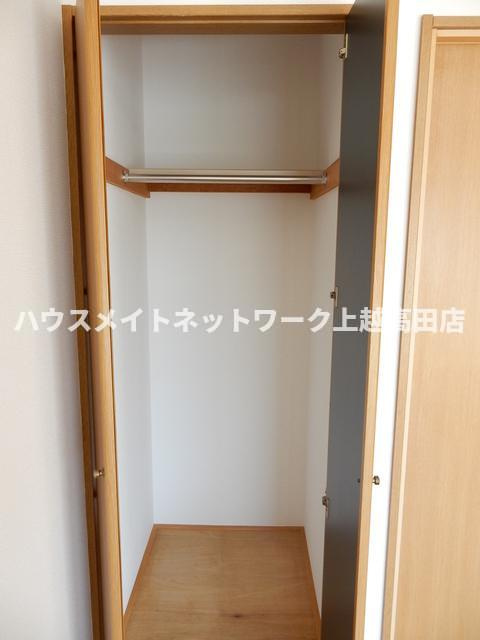 ウイングヒルズＢ棟の収納|クローゼット