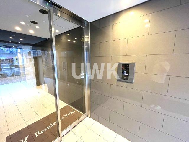 名古屋市中村区則武１丁目の賃貸マンションのエントランス