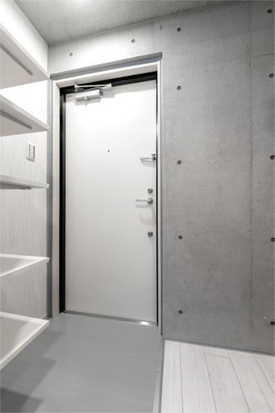 Fleur千歳船橋の玄関