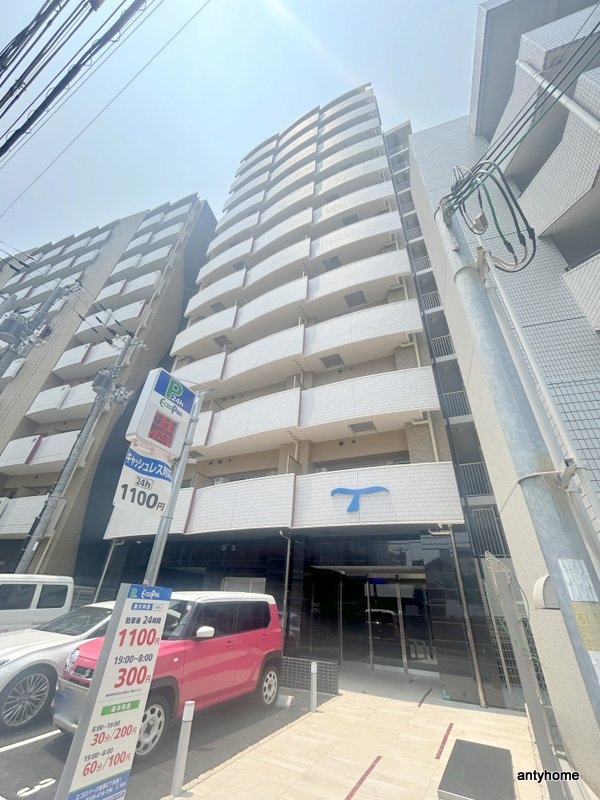 セレニテ新大阪エクラ　仲介手数料無料の外観
