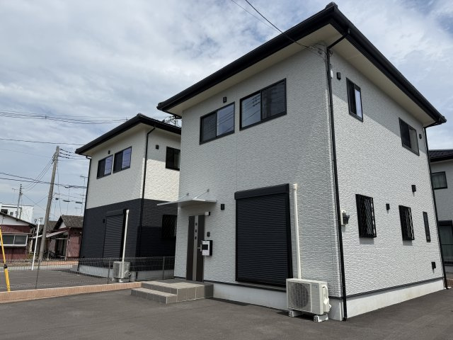 【外観】 | トゥルービレッジA