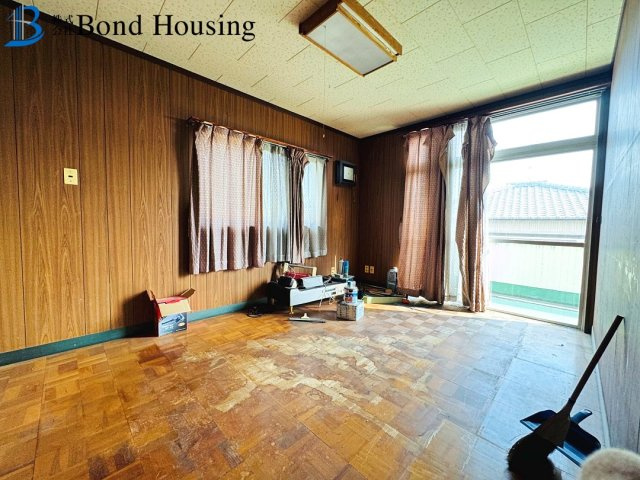約180坪の土地　伊川谷町潤和　中古戸建の内装