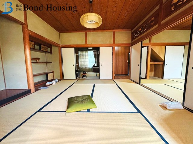 約180坪の土地　伊川谷町潤和　中古戸建の和室