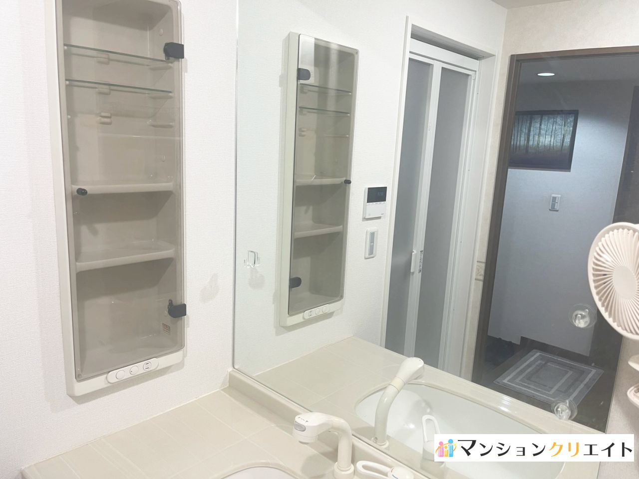 サーパス松本フェニックス通りの独立洗面台|システム洗面化粧台