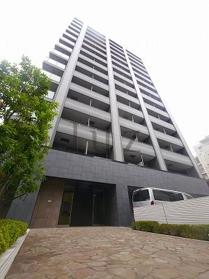 グランドガーラ川崎の外観