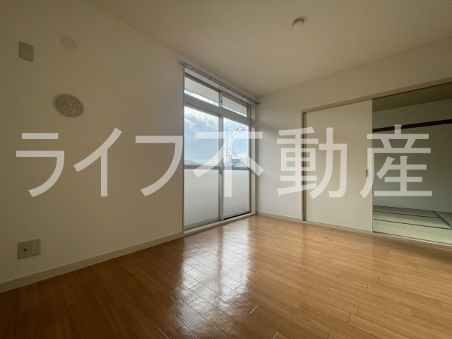 ヴェルディハイツの寝室|落ち着いて過ごせるお部屋なので、寝室にいかがでしょうか
