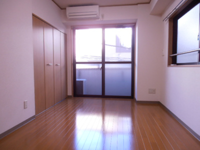 【洋室】 | キャピタル永代 | 6帖