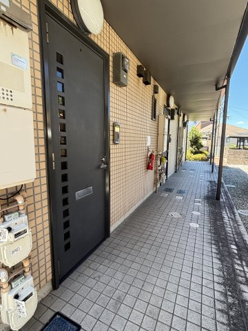 シャーメゾン岡山B棟のロビー