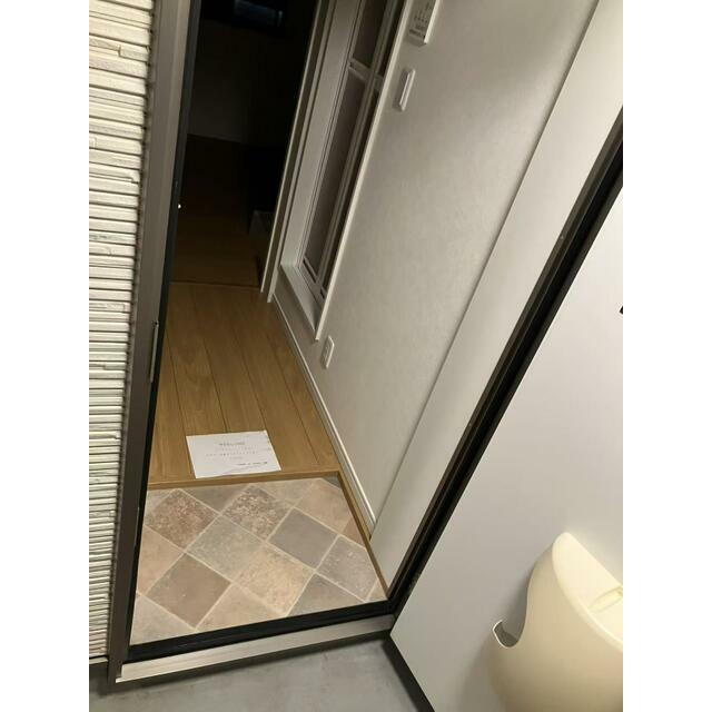 青云ハウス(セイウンハウス)の玄関