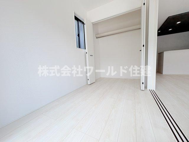 入間市下藤沢24期の洋室