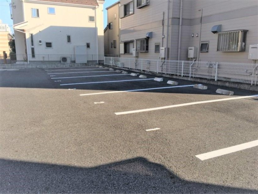 ファンタジアの駐車場
