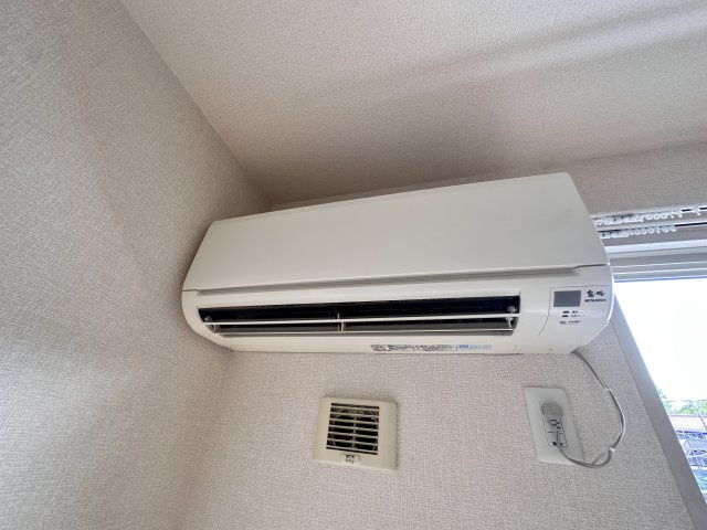 町田市鶴川１丁目のアパートの庭