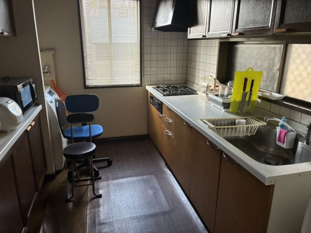 西新町中古戸建のキッチン