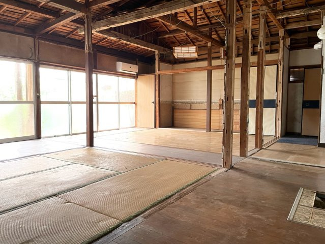 水戸市緑町１丁目　中古戸建の内装