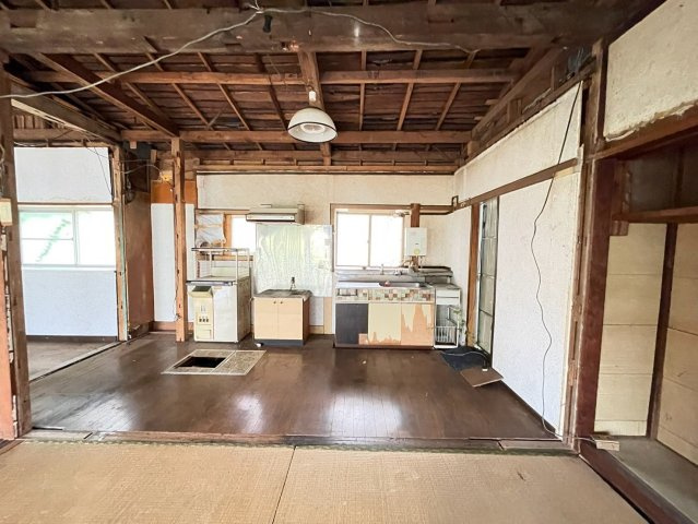 水戸市緑町１丁目　中古戸建のキッチン