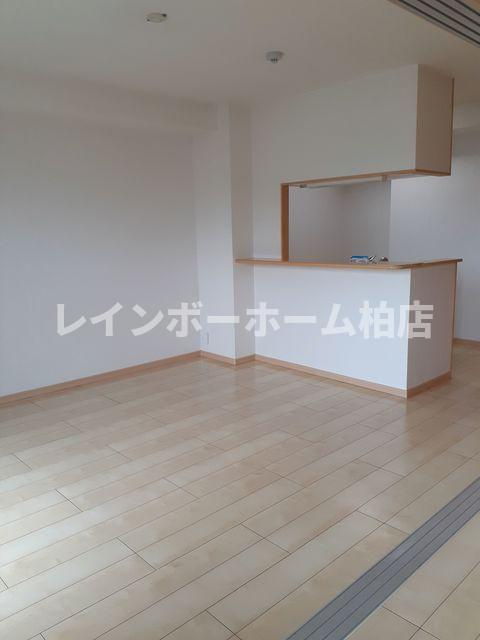 【仲介手数料：50％OFF】対象物件！の居間・リビング|ゆったりとしたリビングです